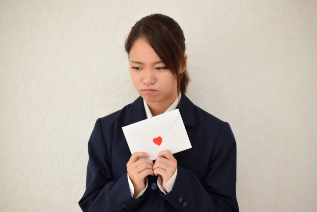 相手の気持ちを受け取って複雑な中学生